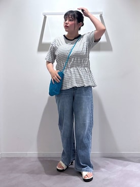 「GLOBAL WORK（グローバルワーク）のGOODデニムイージーパンツ/COOL/636569（デニムパンツ、ブルー系）」を使った、めいめいさん（レディース・160cm）の夏コーディネート