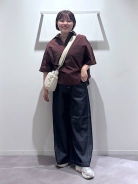 「GLOBAL WORK（グローバルワーク）のパフユーミニショルダー/1018002（ショルダーバッグ、ホワイト系）」を使った、めいめいさん（レディース・160cm）の秋コーディネート