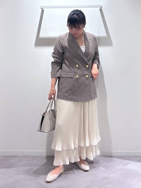「アイテム（テーラードジャケット）」を使った、めいめいさん（レディース・160cm・20代）の夏コーディネート