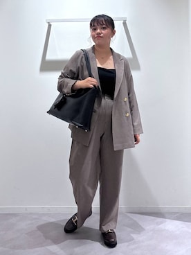 「GLOBAL WORK（グローバルワーク）のアイテム（テーラードジャケット）」を使った、めいめいさん（レディース・160cm）の秋コーディネート