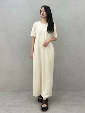 「ELENDEEK（エレンディーク）のアイテム」を使った、ERIKAさん（レディース・161cm）の春コーディネート