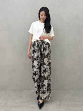 「ELENDEEK（エレンディーク）のアイテム」を使った、ERIKAさん（レディース・161cm）の春コーディネート