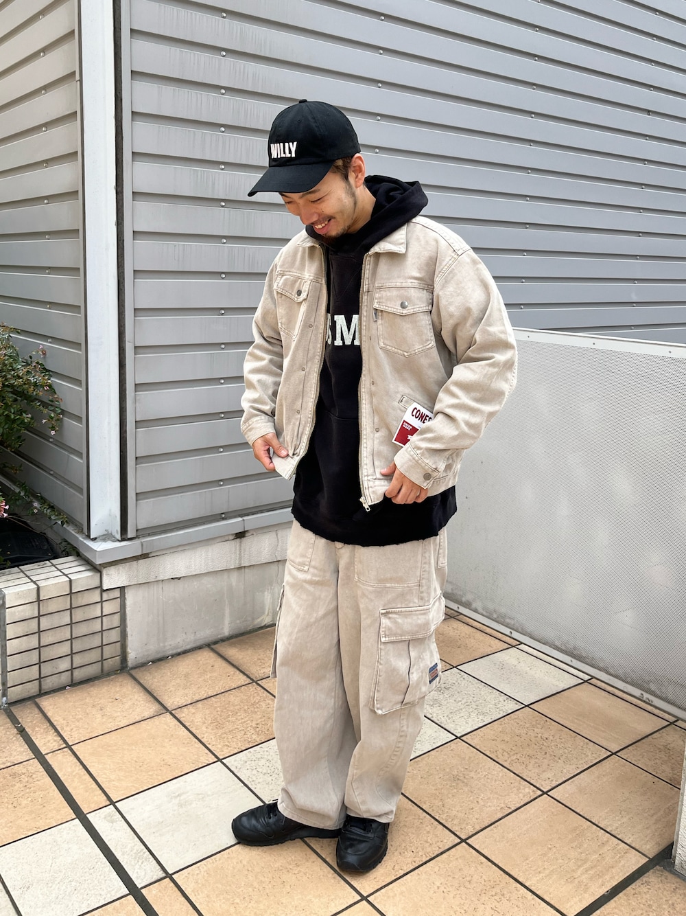 デニムジャケット（ベージュ系）を使ったメンズ人気ファッション 