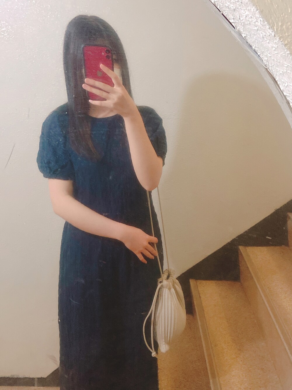 「美容院行ってきた、ワンピース」｜「LOWRYS FARMのプリーツキンチャクＢＡＧ　863163（ショルダーバッグ、ホワイト系）」を使った、mewさん（レディース・156cm）の秋コーディネートの1枚目の写真
