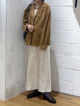 「LOWRYS FARM（ローリーズファーム）のストレッチサテンスカート　 290120（スカート、ホワイト系）」を使った、hm4150さん（レディース）の春コーディネート