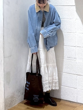 「LOWRYS FARM（ローリーズファーム）のロゴプリントトート　636360（トートバッグ、ブラウン系）」を使った、hm4150さん（レディース）の春コーディネート