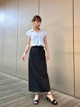 「NATURAL BEAUTY BASIC(ナチュラルビューティーベーシック)のスキッパータイブラウス(シャツ/ブラウス、ブルー系)」を使った、Aya.さん(レディース・162cm)の夏コーディネート