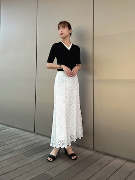 「NATURAL BEAUTY BASIC(ナチュラルビューティーベーシック)のレイヤードVネックニット(ニット/セーター、ブラック系)」を使った、Aya.さん(レディース・162cm)の夏コーディネート