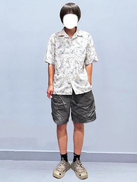 「アイテム（サンダル、グリーン系）」を使った、RURURUKIAさん（レディース・165cm）の秋コーディネート