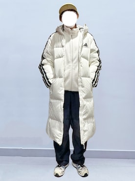 「SALOMON（サロモン）のアイテム（スニーカー、グレー系）」を使った、RURURUKIAさん（レディース・165cm）の春コーディネート