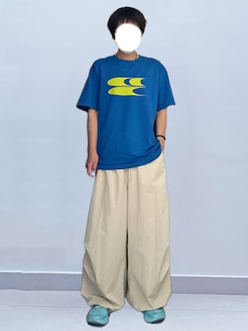「Crying Centerのアイテム（Tシャツ/カットソー、ブルー系）」を使った、RURURUKIAさん（レディース・165cm）の夏コーディネート