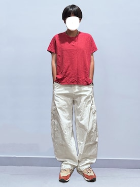 「UNIQLO（ユニクロ）のアイテム（Tシャツ/カットソー、レッド系）」を使った、RURURUKIAさん（レディース・165cm）の秋コーディネート