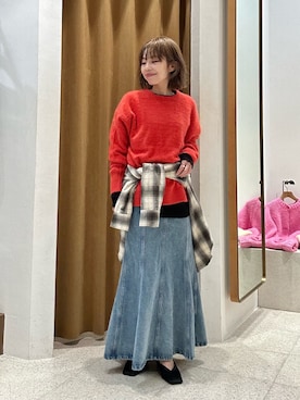 「アイテム（デニムスカート）」を使った、wgtsuyaさん（レディース・153cm）の秋コーディネート