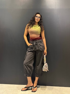 「Desigual（デシグアル）のグラデーションサイドギャザーノースリーブトップス（Tシャツ/カットソー、グリーン系）」を使った、Desigual 名古屋 STAFFさん（レディース・170cm）の夏コーディネート
