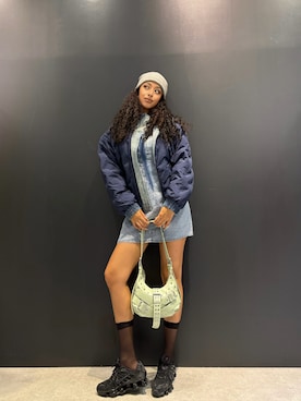 「Desigual（デシグアル）のアイテム」を使った、Desigual 名古屋 STAFFさん（レディース・165cm）の秋コーディネート