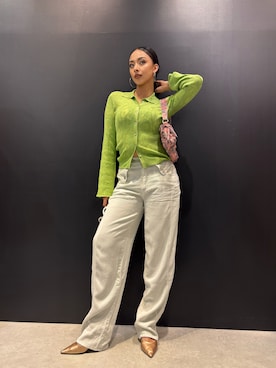 「Desigual（デシグアル）の刺繍付きボタン付きTシャツ（Tシャツ/カットソー、ホワイト系）」を使った、Desigual 名古屋 STAFFさん（レディース・170cm）の春コーディネート