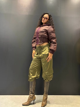 「アイテム（バックパック/リュック）」を使った、Desigual 名古屋 STAFFさん（レディース・165cm）の秋コーディネート
