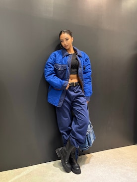 「アイテム（ブルゾン）」を使った、Desigual 名古屋 STAFFさん（レディース・165cm）の秋コーディネート