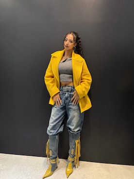 「アイテム（ピーコート）」を使った、Desigual 名古屋 STAFFさん（レディース・165cm）の秋コーディネート