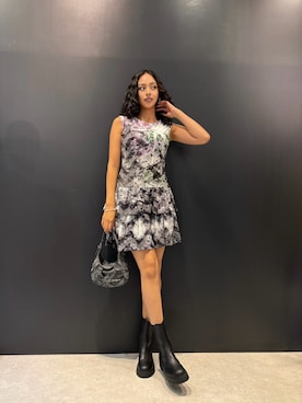 「アイテム（ボディバッグ/ウエストポーチ）」を使った、Desigual 名古屋 STAFFさん（レディース・165cm）の夏コーディネート