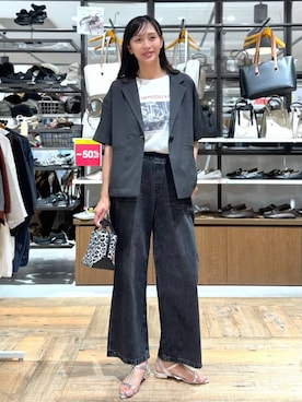 「GLOBAL WORK（グローバルワーク）のスペ軽お財布ショルダー/132336（ショルダーバッグ）」を使った、mahokurumaさん（レディース・172cm・30代）の夏コーディネート