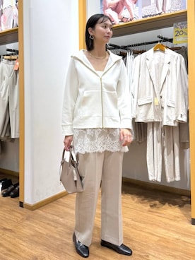 「GLOBAL WORK（グローバルワーク）のサイズ拡大/らくっション撥水2WAYローファー/131468（ローファー、ブラック系）」を使った、mahokurumaさん（レディース）の春コーディネート