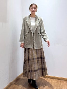 「GLOBAL WORK（グローバルワーク）のアイテム（テーラードジャケット）」を使った、mahokurumaさん（レディース・172cm）の秋コーディネート