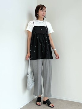 「GLOBAL WORK（グローバルワーク）のスッキリイージーパンツ/629832（その他パンツ、グレー系）」を使った、mahokurumaさん（レディース）の春コーディネート