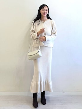 「アイテム（ネックレス）」を使った、mahokurumaさん（レディース・172cm・30代）の秋コーディネート