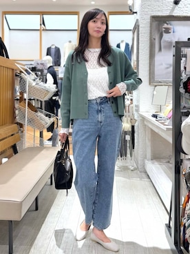 「撥水」｜「アイテム（デニムパンツ）」を使った、mahokurumaさん（レディース・172cm）の秋コーディネート