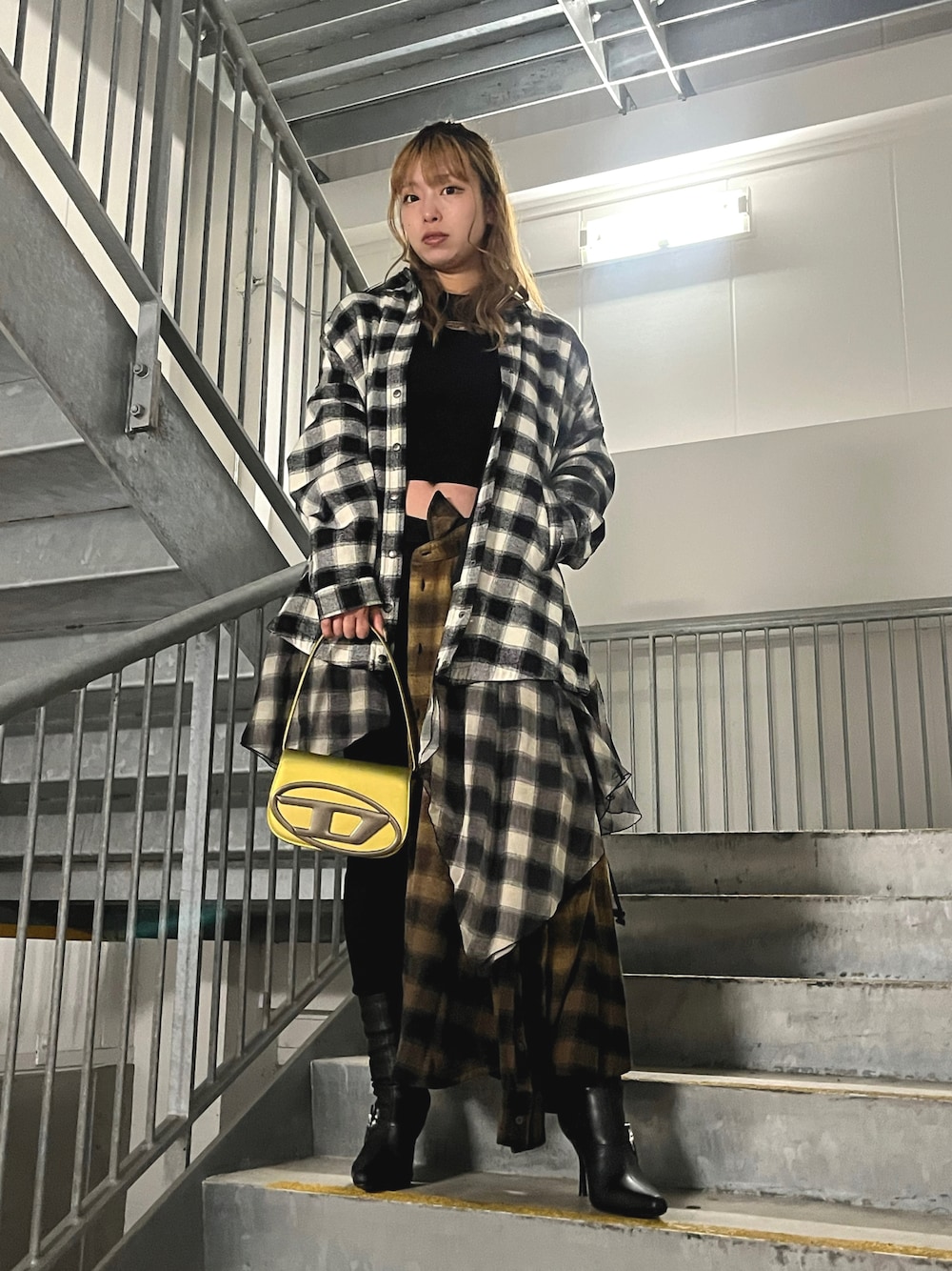 DIESELのシャツワンピースを使った「チェックシャツ」の人気