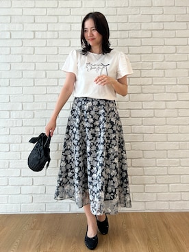 「couture brooch（クチュールブローチ）の【接触冷感・UVカット・洗える】リボン ロゴTシャツ（Tシャツ/カットソー、ホワイト系）」を使った、SHINOさん（レディース・164cm）の夏コーディネート
