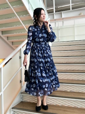 「SHOO・LA・RUE（シューラルー）の◆ドット×無地レイヤード風ワンピース（ワンピース、ブラック系）」を使った、SHINOさん（レディース・164cm）の春コーディネート