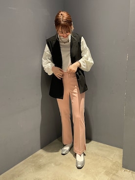 「アイテム（ダウンベスト）」を使った、yukaah21さん（レディース・160cm）の春コーディネート