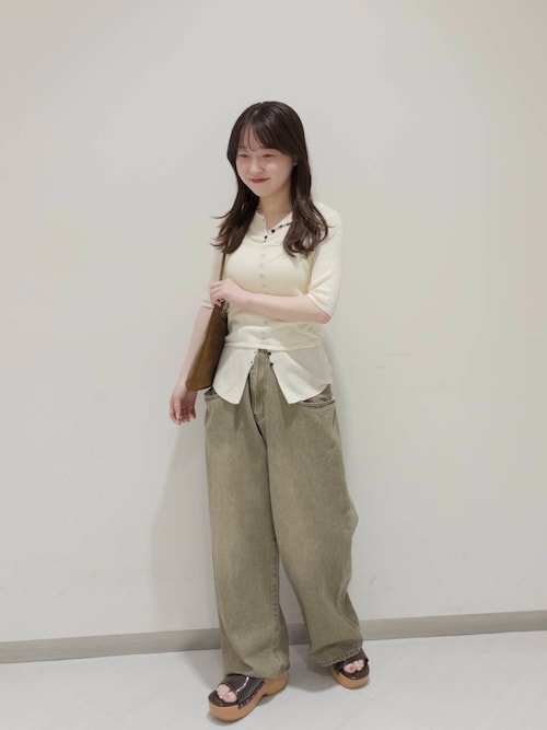 スタッズサボサンダル