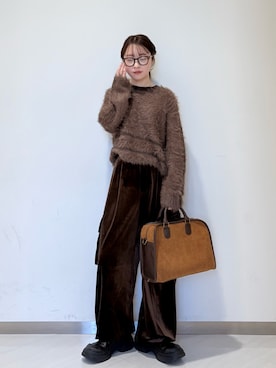 「アイテム（ボストンバッグ）」を使った、さやかさん（レディース・152cm）の秋コーディネート