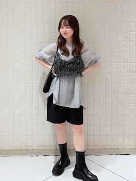 「アイテム（その他トップス）」を使った、さやかさん（レディース・152cm）の秋コーディネート