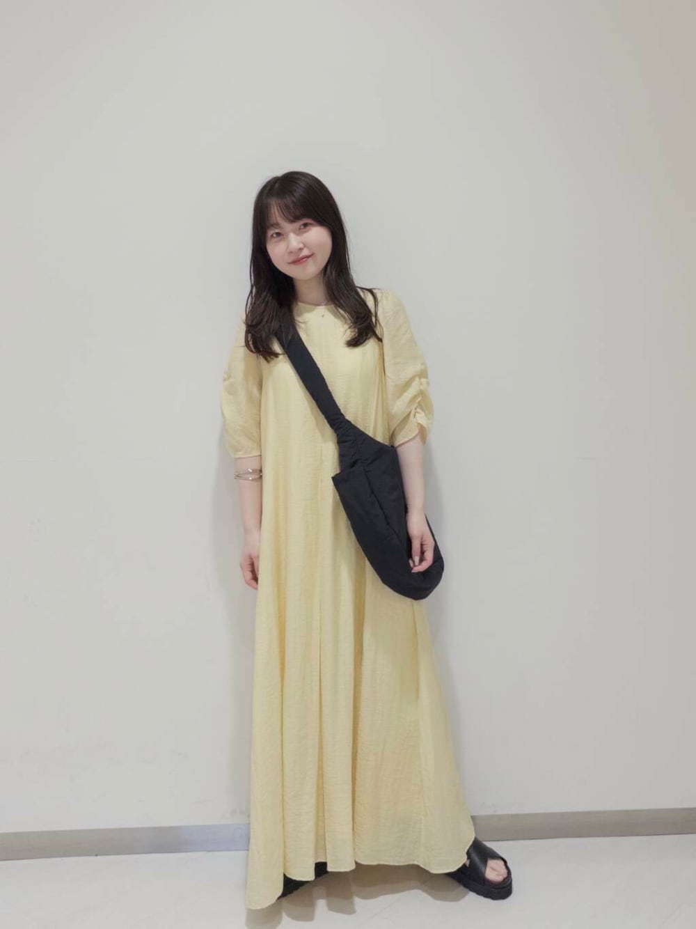 「KBF、春コーデ、オケージョン、休日スタイル、低身長コーデ、ラフコーデ、サンダルコーデ、お出かけコーデ、ワンピースコーデ、おでかけコーデ、旅行コーデ、春カラーコーデ、初夏のお出かけコーデ、夏カラーコーデ、ワンピース×低身長」｜「SMELLYのメタルスターネックレス（ネックレス、シルバー系）」を使った、さやかさん（レディース・152cm）の夏コーディネートの1枚目の写真