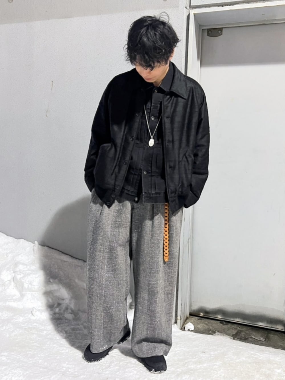 WOOL LINEN OXFORD BAGSを使った人気ファッションコーディネート