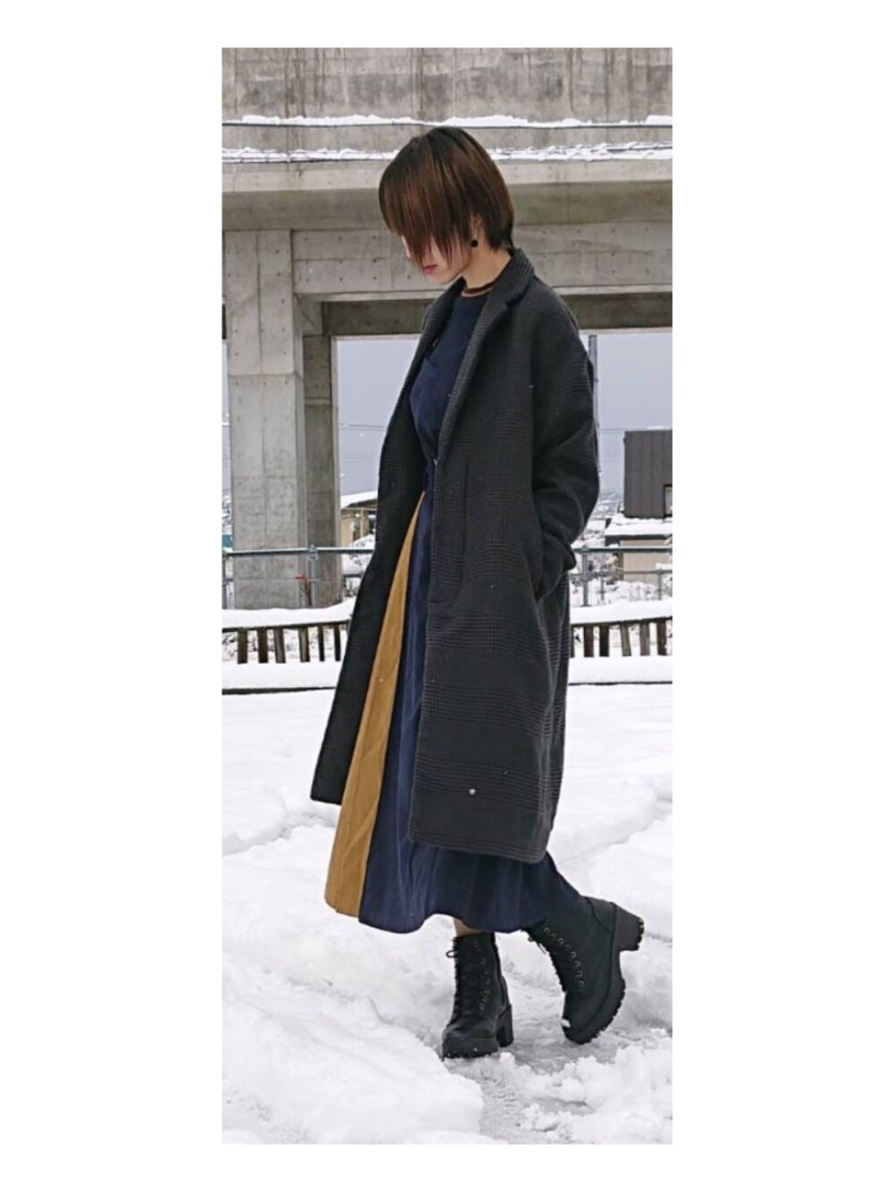 「ショートブーツ、ワンピース、冬コーデ、REDYAZEL(REDYAZEL)、ootd」｜「REDYAZELのアイテム（ワンピース/ドレス、ブルー系）」を使った、ゆうさん（レディース・158cm）の冬コーディネートの1枚目の写真