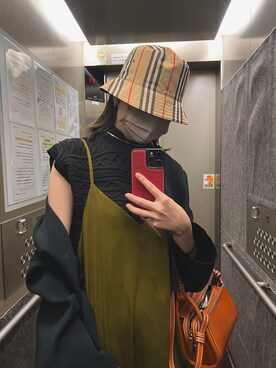 「BEAUTY&YOUTH UNITED ARROWS（ビューティーアンドユースユナイテッドアローズ）のアイテム（スカート、グリーン系）」を使った、Ellie*さん（レディース・169cm）の秋コーディネート