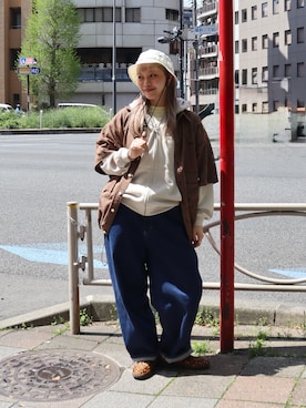 「KEBOZ（ケボズ）のCHECK BALL SHIRT（シャツ/ブラウス、ブラウン系）」を使った、mayaさん（レディース・169cm）の春コーディネート