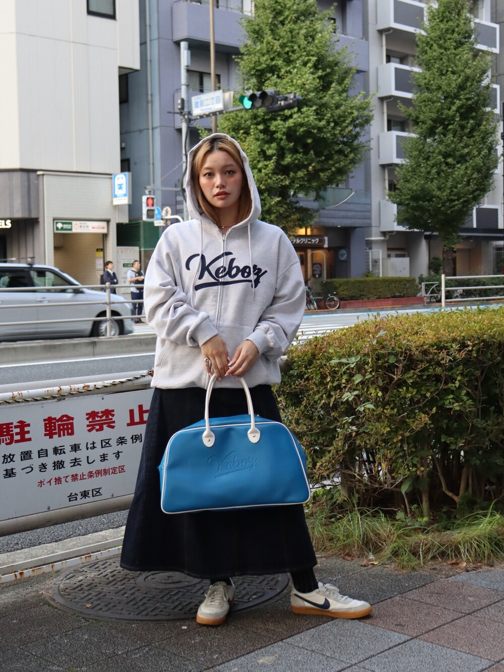 KEBOZ（ケボズ）の「ICON LOGO SWEAT FULL ZIP HOODIE