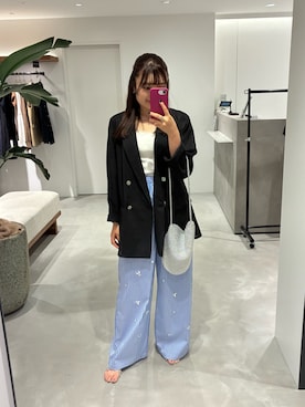 「LOUNGEDRESS（ラウンジドレス）の《累計1.5万枚/洗えてシワになりにくい！》リネンライクシアージャケット（テーラードジャケット、ブラック系）」を使った、ld_ayakaさん（レディース・154cm）の夏コーディネート