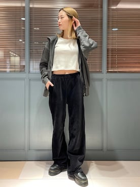 蛭田彩華さんのコーディネート