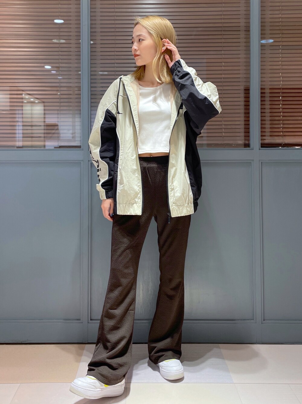 X-girl（エックスガール）の「BICOLOR NYLON JACKET（ブルゾン）」 - WEAR