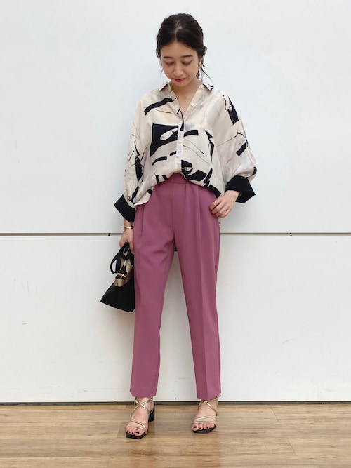 ジネス♡スッキリテパードパンツ スッキリテーパードパンツ【パールトップスとセットアップ可能