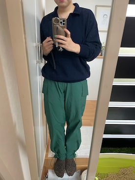 「VACANCY（ヴァカンシー）の2wayギャザーカーゴパンツ（Cargo trousers、グリーン系）」を使った、sakaimanaさん（レディース）の秋コーディネート