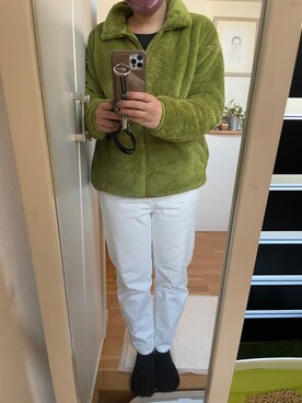 「UNIQLO（ユニクロ）のアイテム（Outerwear、グリーン系）」を使った、sakaimanaさん（レディース）の冬コーディネート