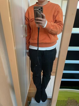 「UNIQLO（ユニクロ）のスーピマコットンクルーネックT（長袖） ＋EC（T Shirts、ホワイト系）」を使った、sakaimanaさん（レディース）の秋コーディネート